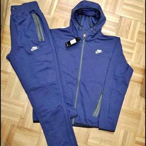 DS Jordan 13 flint & Nike sweatsuit
